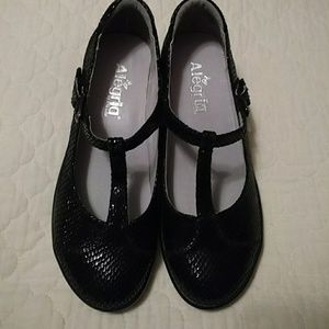 Alegria shoes
